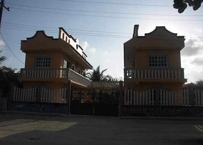 La Conchita 2*